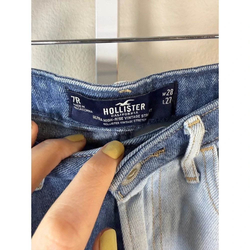 Hollister Ultra High-Rise Vintage Straight Patchwork Jeans Blue Multi Size 7R 28 - Picture 6 of 10